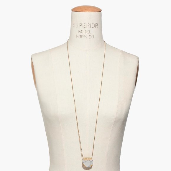 Madewell Jewelry - Madewell Stonehold Pendant Necklace